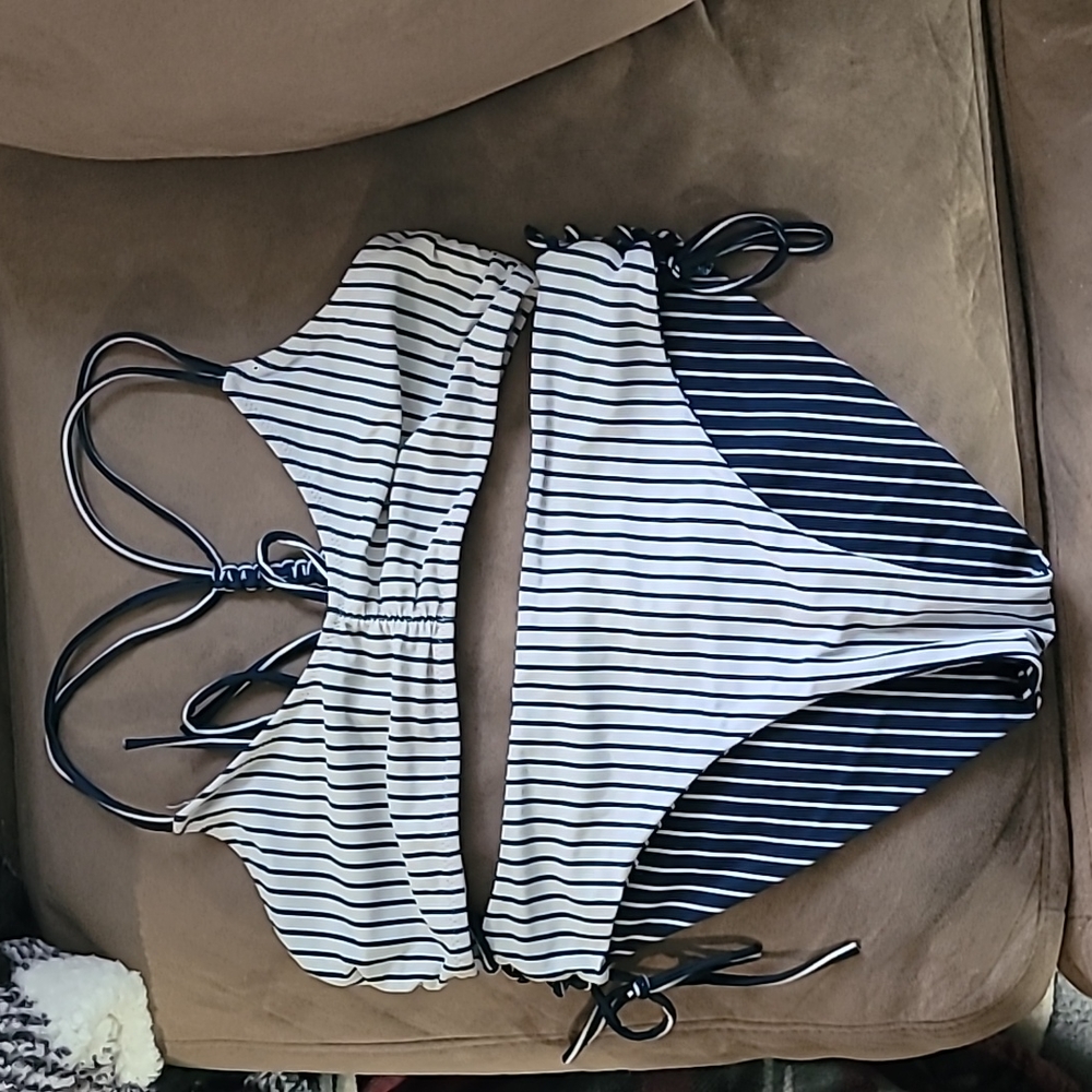 Cupshe Swim Set